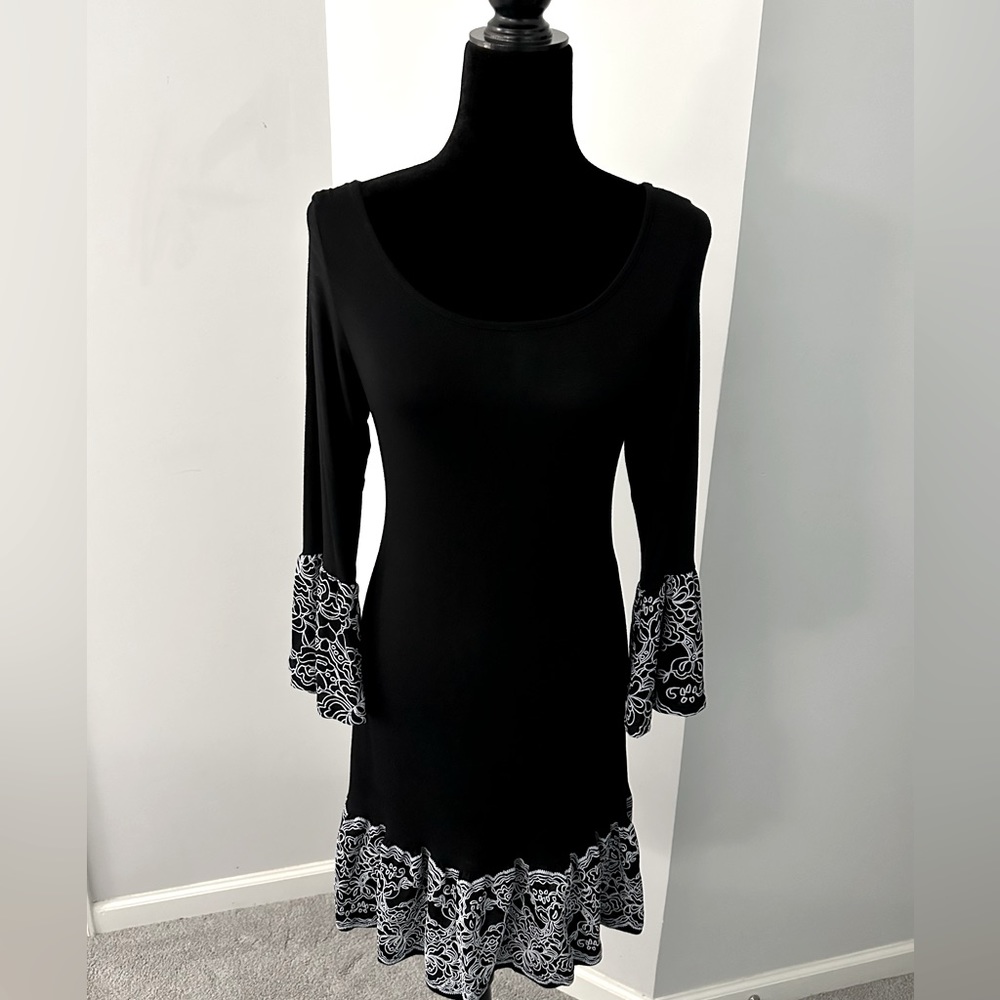 Lovely Black & White Boho Dress by Cezanne.Size S
